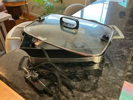 Photo of free Hamilton Beech cooker/server (Los Altos, CA) #1