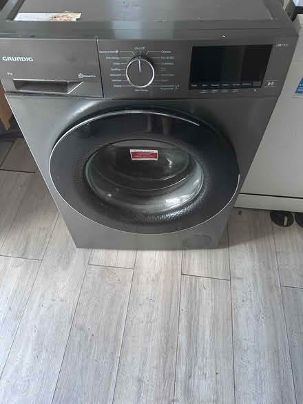 Photo of free Grundig washing machine (SM5 carshalton) #1