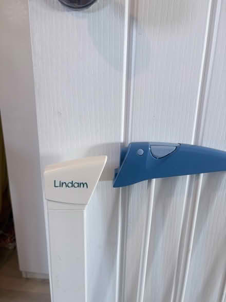 Photo of free Lindam stair gate (Clifton CA10) #2