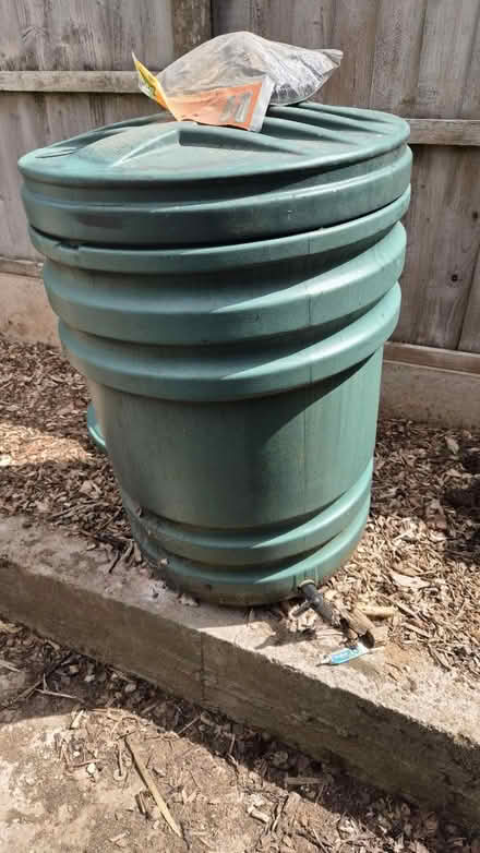 Photo of free Waterbutt and drainpipe connect kit (hucknall ng15) #1