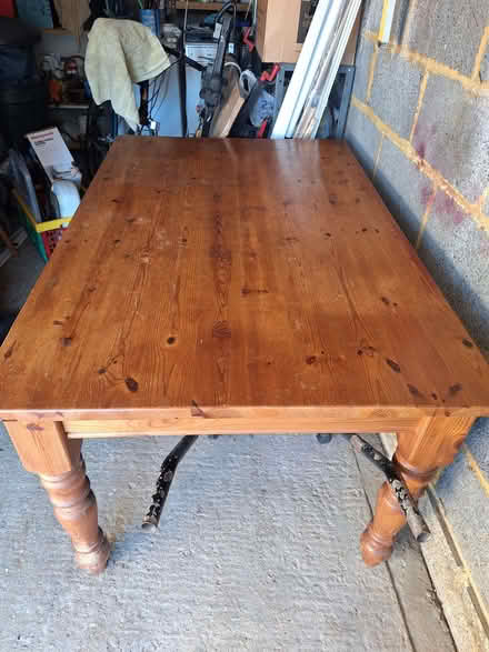 Photo of free Pine Table (Wokingham RG40) #1