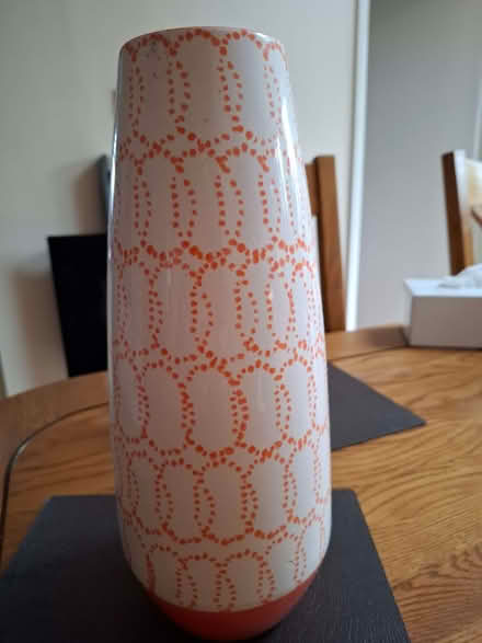 Photo of free Vase (Enfield EN1) #1
