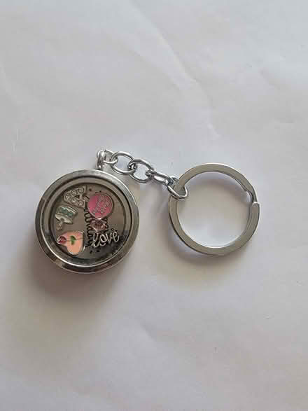 Photo of free Pretty Keyring/Bag Charm (Waterlooville PO8) #1