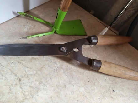 Photo of free Vintage garden shears and small childrens garden tool (Harvington WR11) #1