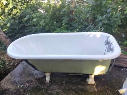 Photo of free Cast iron bath (Fiveways, Brighton BN1) #2