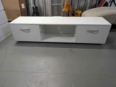 Photo of free White low TV cabinet (WN7 leigh) #1