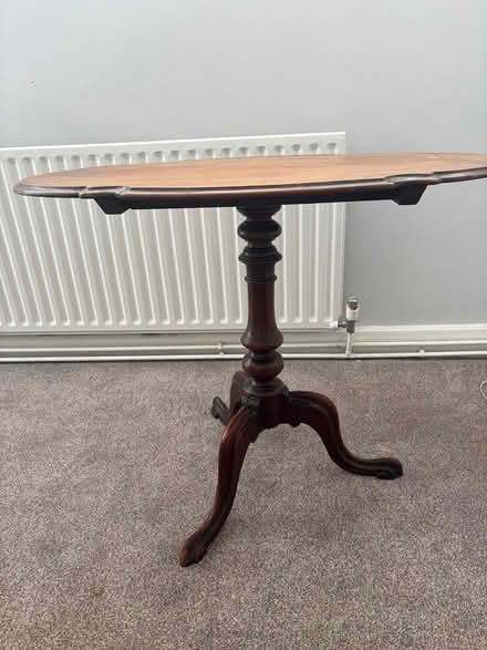 Photo of free Side table (Bexley DA5) #2