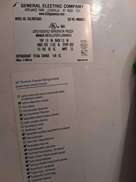 Photo of free 19.5 cu ft bottom freezer 'fridge (Beacon Hill) #4