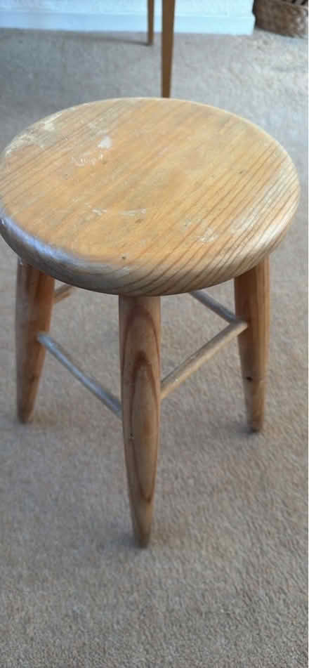Photo of free Wooden 4 leg stool/table (Dagenham RM9) #4