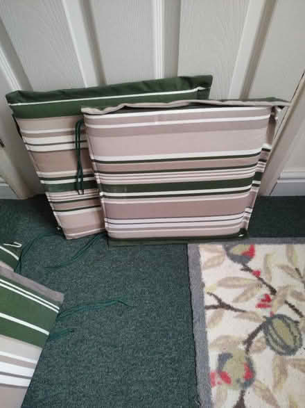 Photo of free Long outdoor bench cushion and seat cushions (Tilekiln TN38) #3