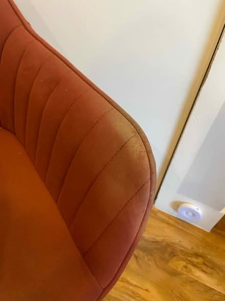 Photo of free Accent Chair (Wood Green N15) #3