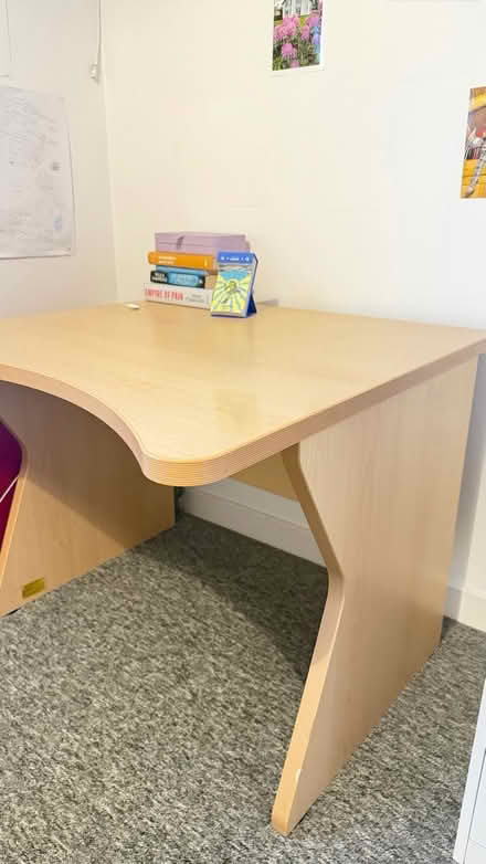 Photo of free office table (Leighton Buzzard LU7) #3