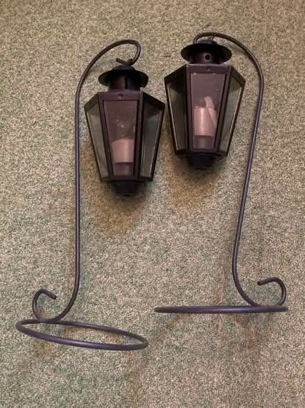 Photo of free Hanging basket bracket (Swindon SN5) #4