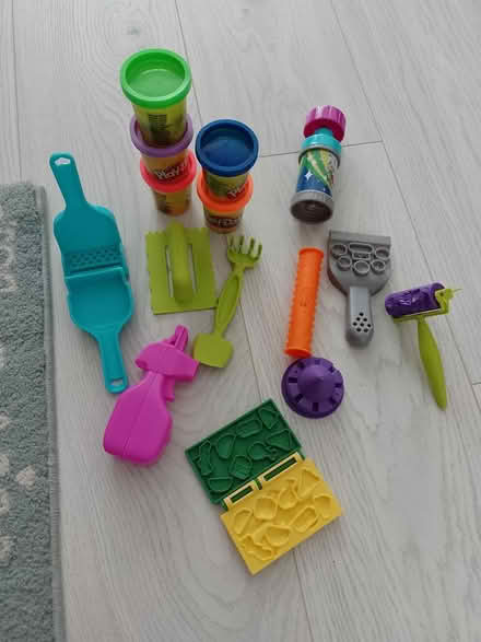 Photo of free Play doh (Bennetts end HP3) #1