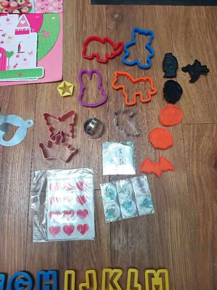 Photo of free Baking stuff etc (Bruntsfield EH10) #3