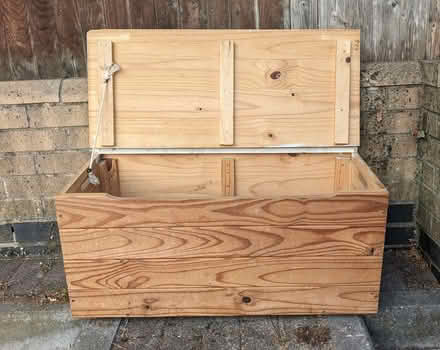 Photo of free Wooden Storage Chest. (Lipson PL4) #1