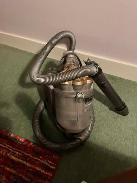 Photo of free Dyson Hoover (Prime Ministers MK41) #1