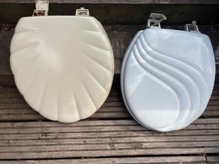 Photo of free Toilet seats x 2 (South Croydon CR2) #1