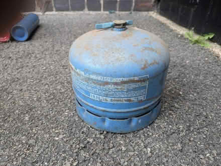 Photo of free Old Camping Gaz cylinder 904 (hucknall ng15) #3