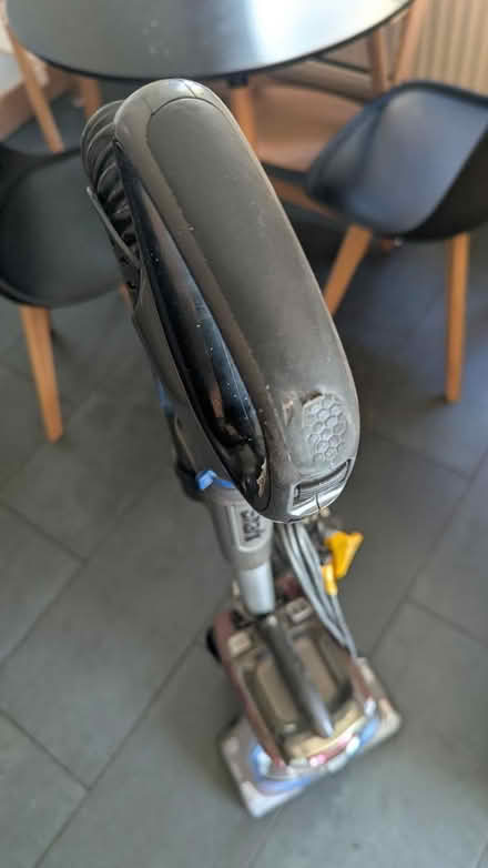 Photo of free Vacuum Cleaner - NOT WORKING (Weybridge KT13) #3