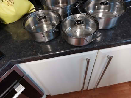 Photo of free Set pans NEW (Prenton CH43) #1