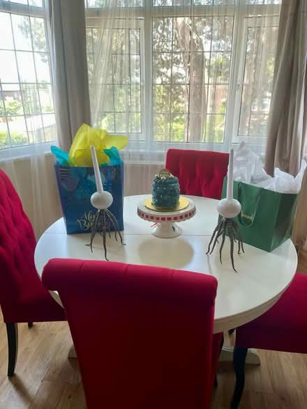 Photo of free White extending table only (E173 Rp) #1