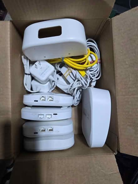 Photo of free EERO wireless mesh (Older Gen) (Near Floyd towards UTD) #1