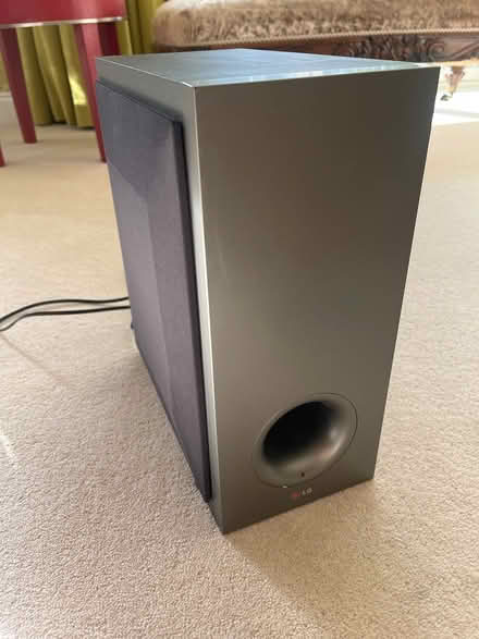 Photo of free LG soundbar and speaker (Amersham) #1