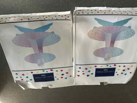 Photo of free Cupcake Stand (Chafford Hundred RM16) #1