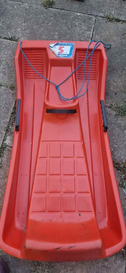 Photo of free Sturdy plastic sledge (Northcourt OX14) #1