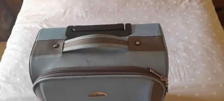 Photo of free Cabin size suitcase (Sheen SK17) #2