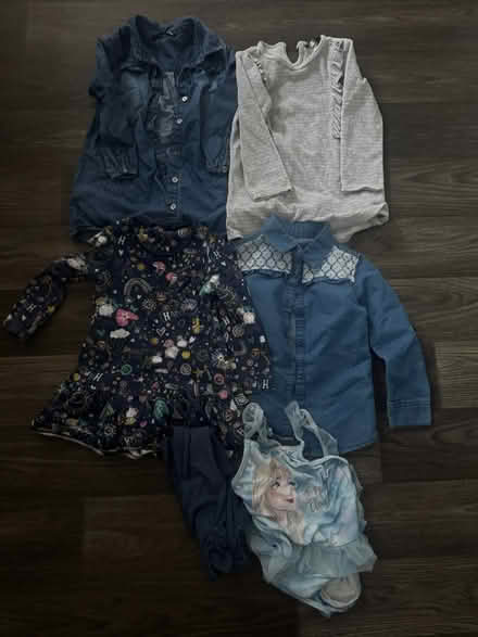 Photo of free Girls clothes 2-3 (Brockworth GL3) #1