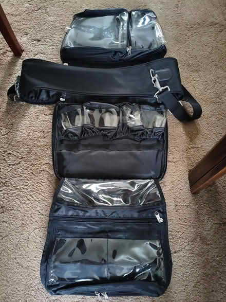 Photo of free Travel grooming case (Charleston DD2) #3