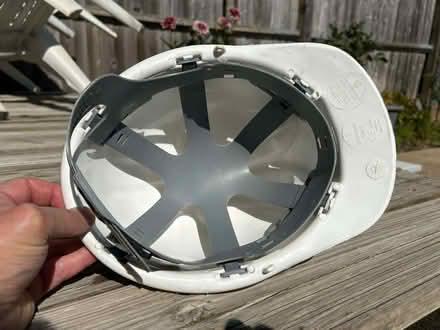 Photo of free Plastic hard hats (Tooting SW17) #1