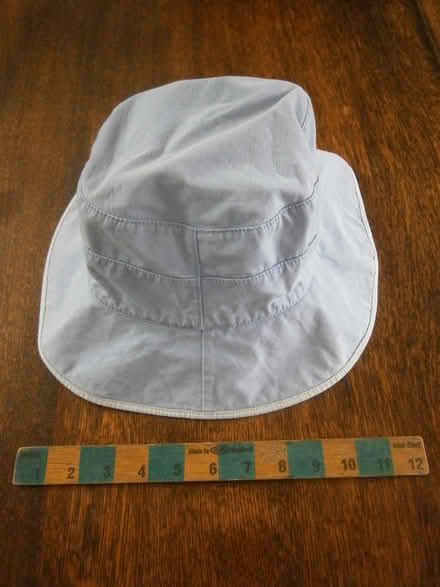 Photo of free Cotton sun hat (Denham UB9) #1