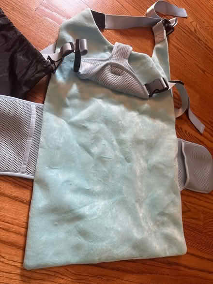 Photo of free Infant airplane bed (Middletown) #2