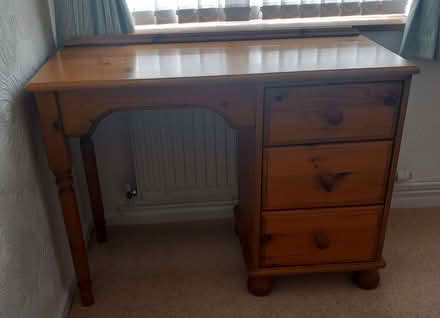 Photo of free Pine Dressing Table/Desk - WV3 (Bradmore WV3) #1