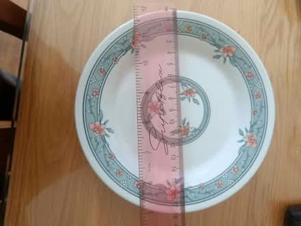 Photo of free 5 side plates (Friern Barnet, N11) #1