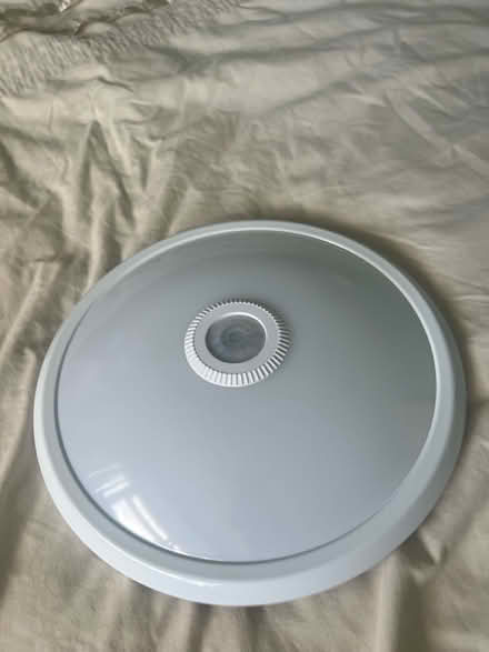 Photo of free NEWmotion senzor lamp for ceiling (Hp26ne) #1