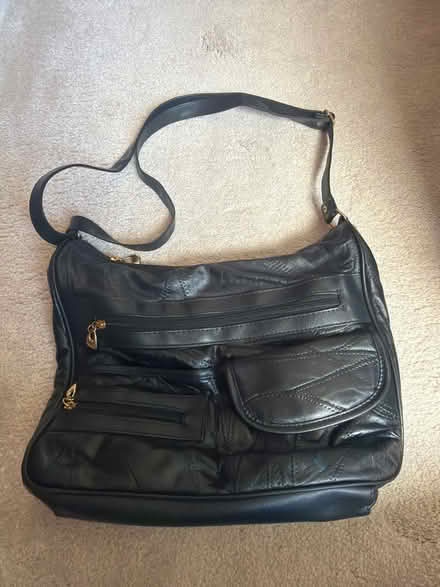 Photo of free Black hand bag (Wood Green N22) #1