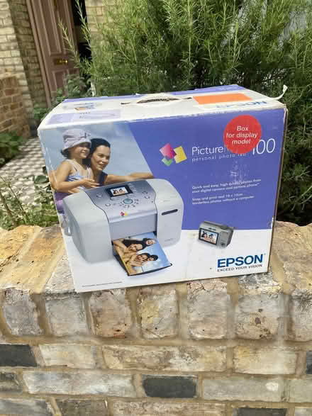 Photo of free Epson Photo Printer (Glasshouse GL17) #1