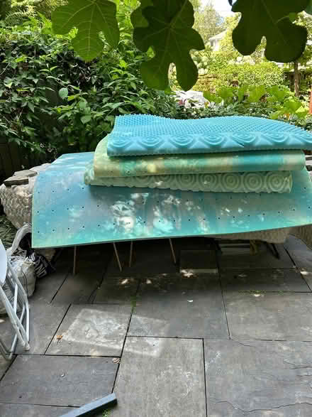Photo of free 4 “student” mattress (Chevy Chase DC) #2