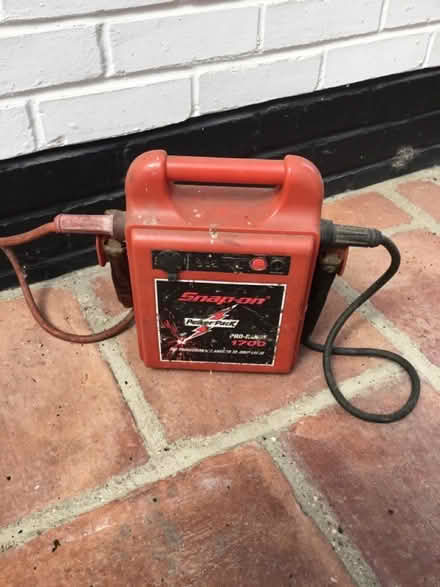 Photo of free Snap-on battery jump start pack (North Ascot SL5) #1
