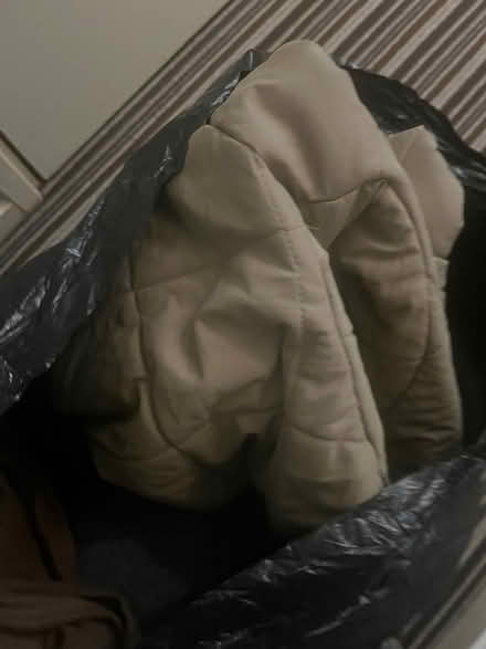 Photo of free Bag of clothes (Sherwood NG5) #1