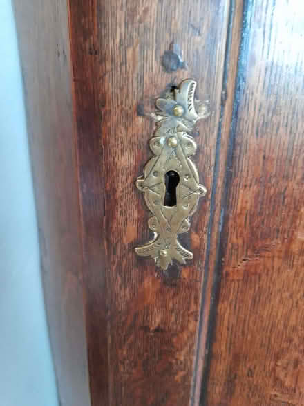 Photo of free Georgian oak corner cupboard. (Otford TN14) #4