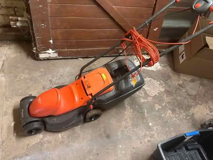Photo of free Flymo lawn mower - doesn’t start B13 (Kings Heath B13) #2