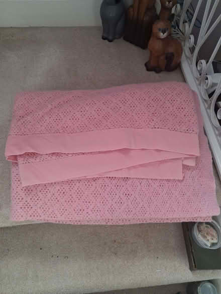Photo of free Pink Double Blanket (Belmont SM2) #1