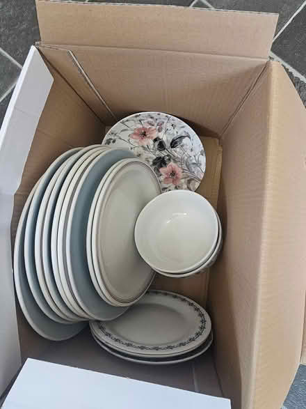 Photo of free Plates, bowls, tea coffee suger (Devizes SN105SA) #1
