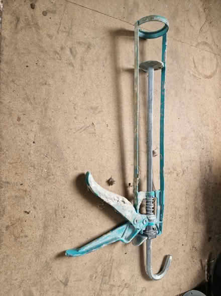 Photo of free Caulking gun (Stroud GL5) #1