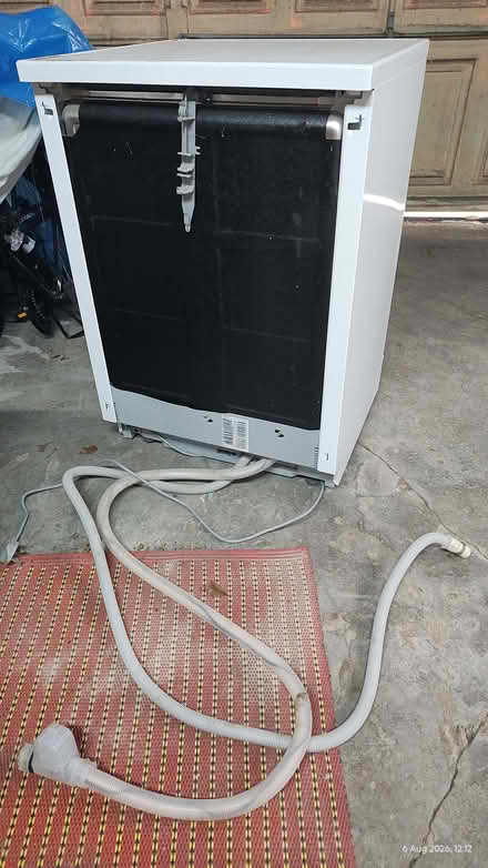 Photo of free Bosch Dishwasher (Roundhay LS8) #3